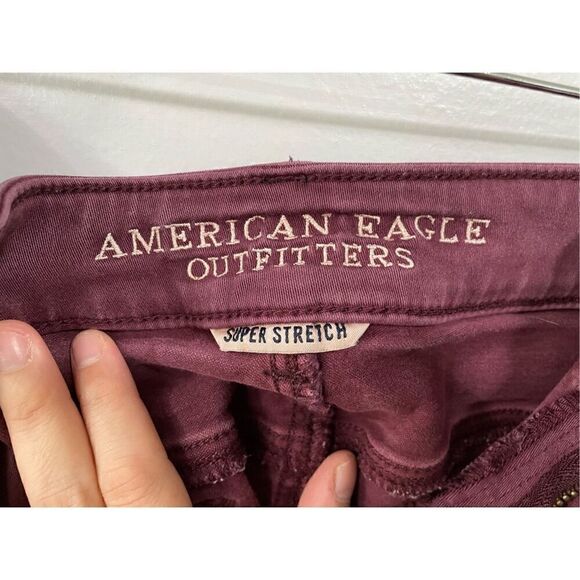 American Eagle Outfitters Women’s 10 Hi Rise Shortie Super Stretch Shorts Red - Picture 2 of 6